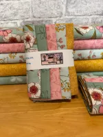 Meadow Walk 5 Fat Quarter Bundle Pack 